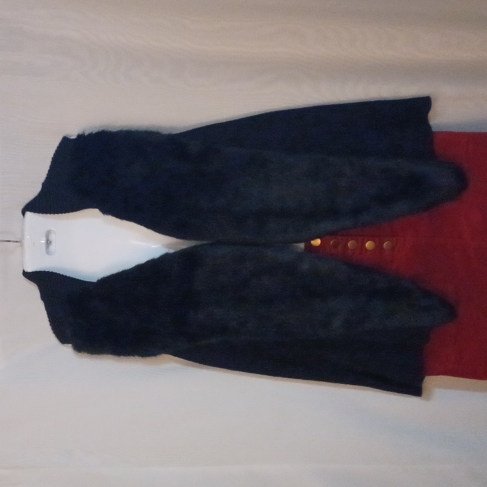 ALFANI Women's Black Open Front Sweater Vest With Faux Fur. SIZE M